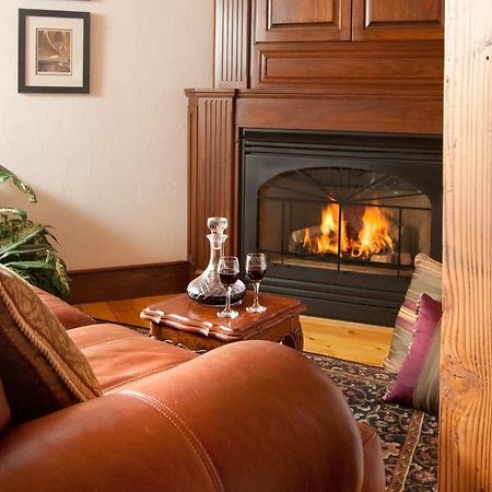 Stonecroft Country Inn Ledyard Center Εξωτερικό φωτογραφία