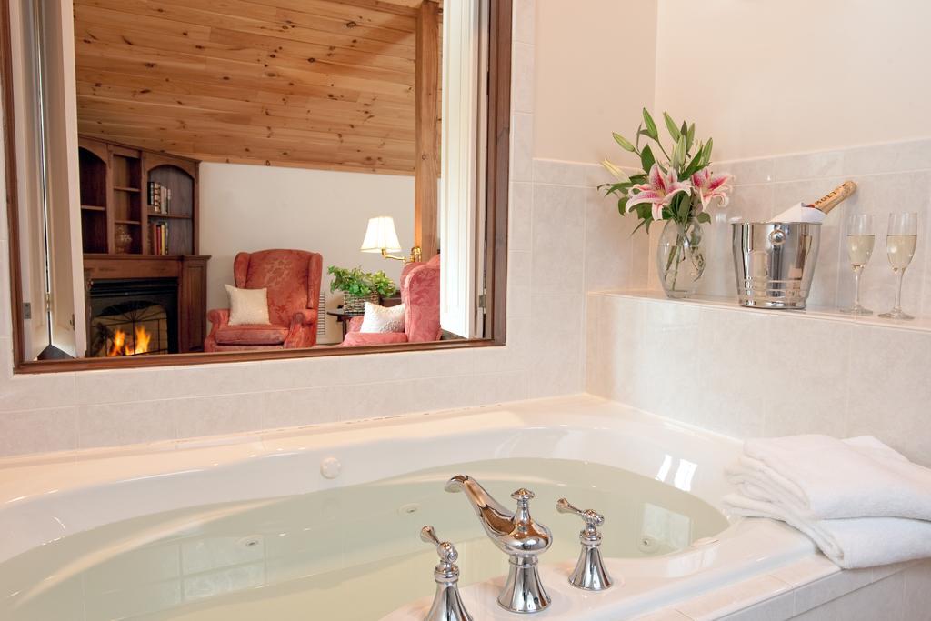 Stonecroft Country Inn Ledyard Center Δωμάτιο φωτογραφία